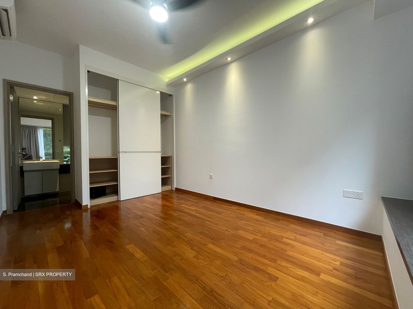 Flamingo Valley (D15), Condominium #413381901